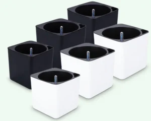 Selfwatering pots